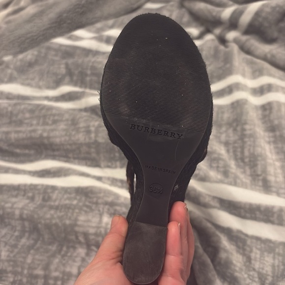 Burberry Wedges Size 36.5 - Picture 6 of 13